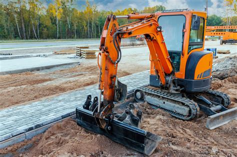 mini excavators hire sydney